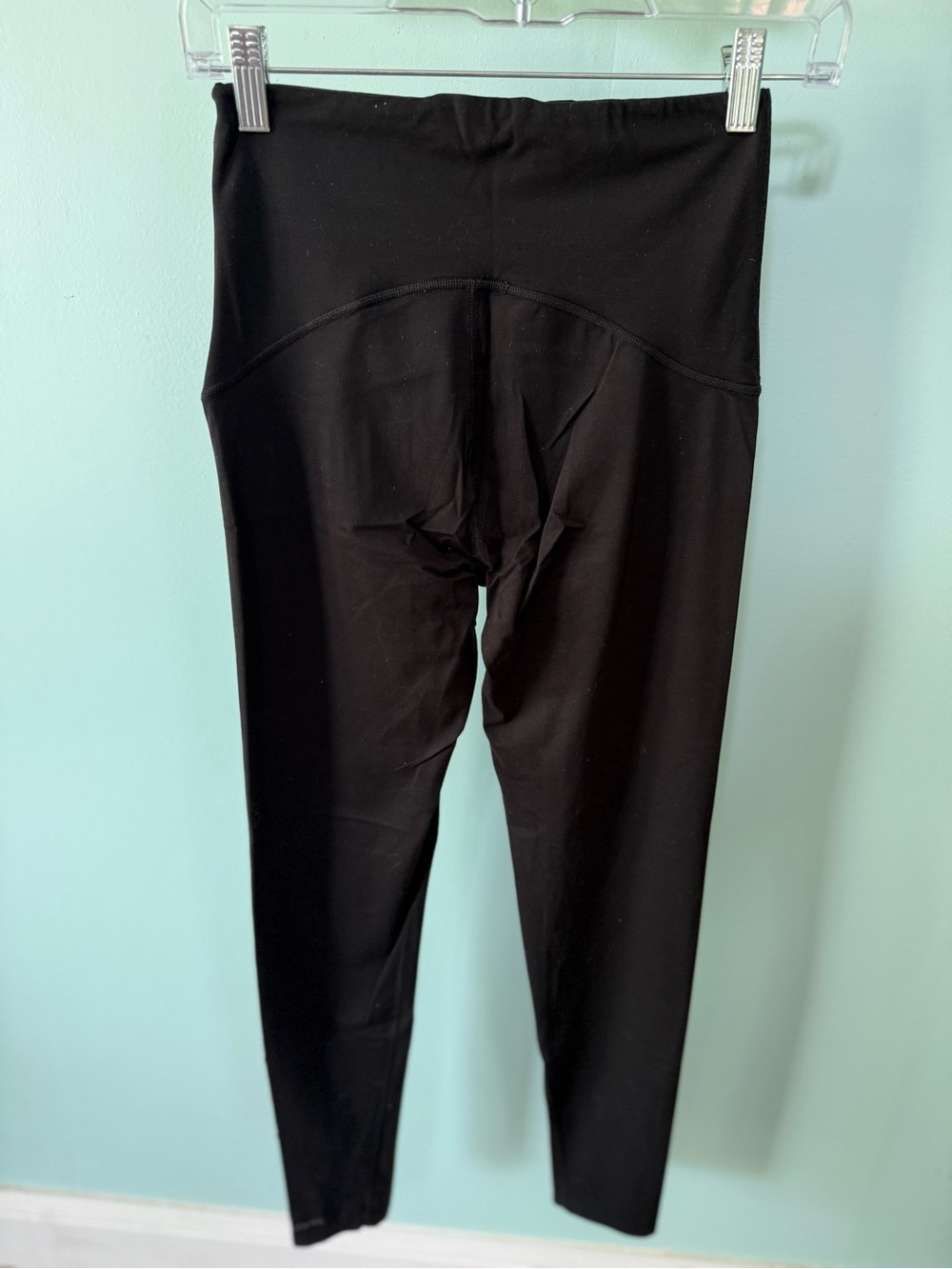 Spanx High-Waisted Shape Wear Black Leggings Size Medium - Picture 4 of 9